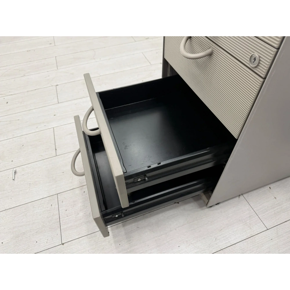 Vitra 4 Çekmeceli Metal Keson - M3249