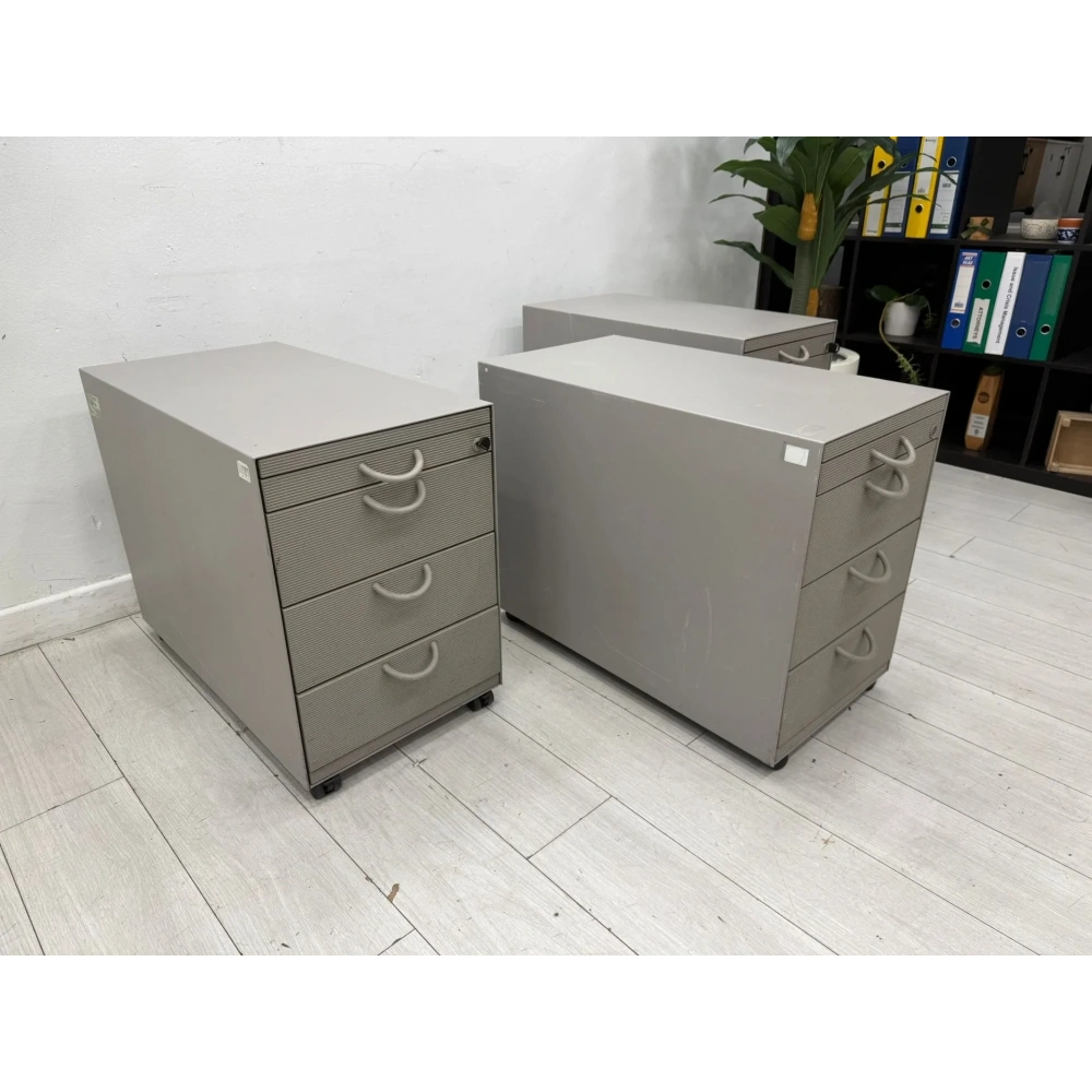 Vitra 4 Çekmeceli Metal Keson - M3249