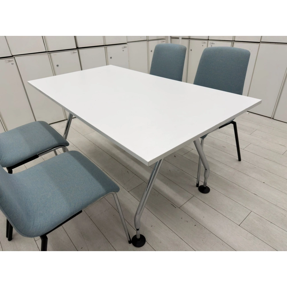 Vitra 4 Kişilik Yemek Masası Mutfak Masası