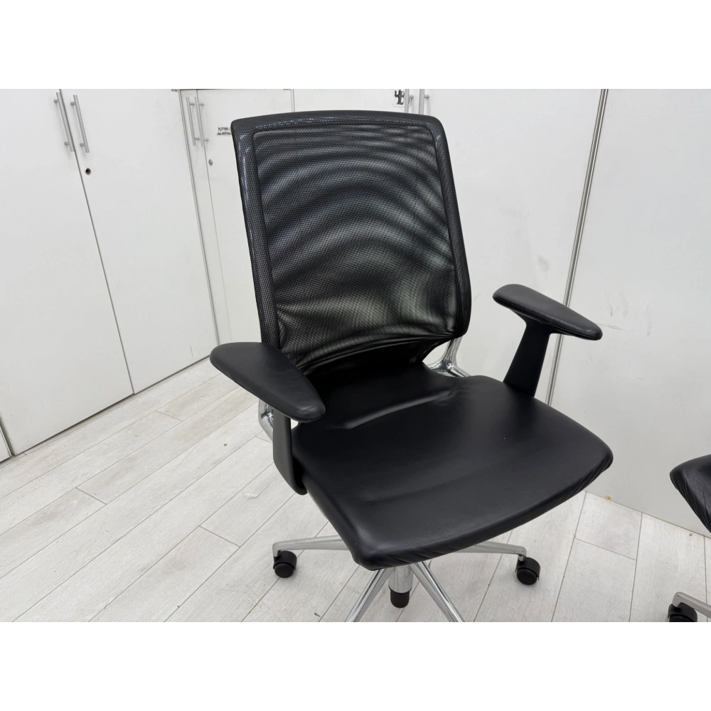 Vitra Meda Deri Yönetici Koltuğu Ofis Koltuğu