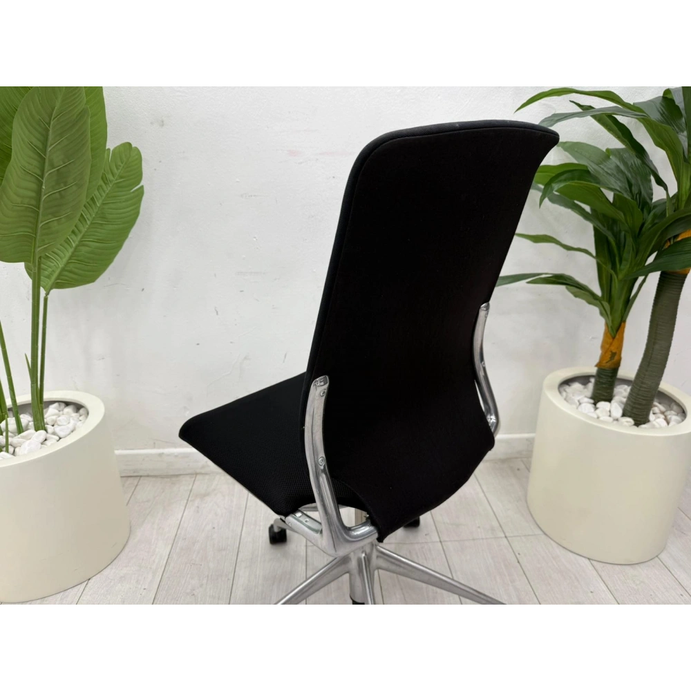 Vitra Meda Fileli Çalışma Koltuğu