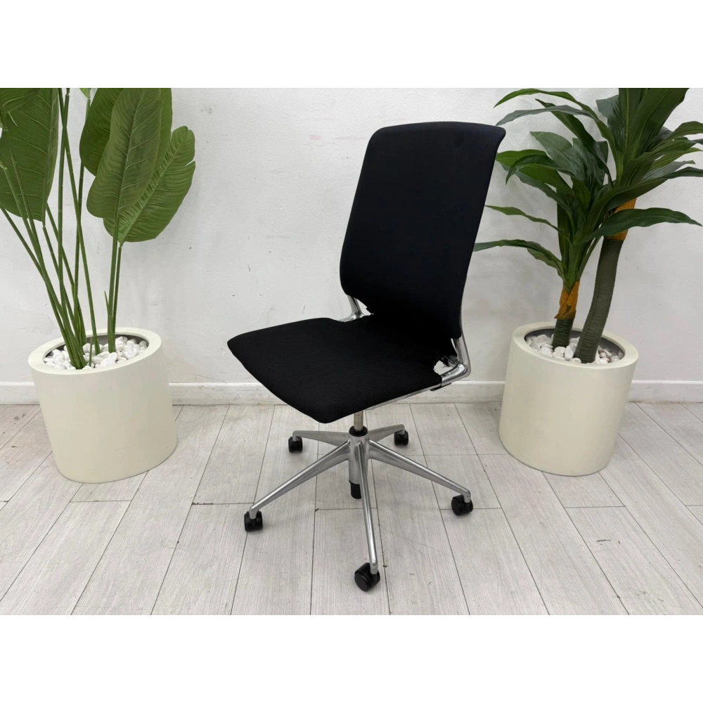 Vitra Meda Fileli Çalışma Koltuğu
