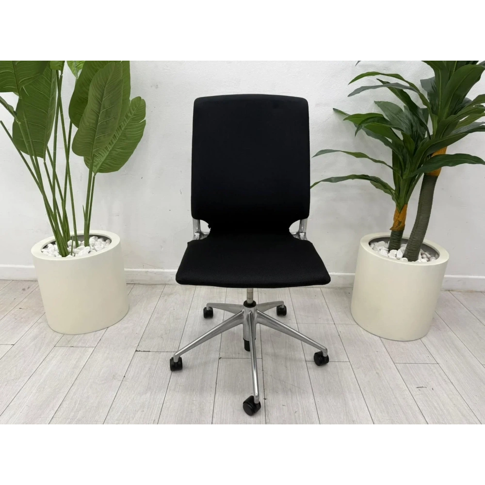 Vitra Meda Fileli Çalışma Koltuğu - M2929