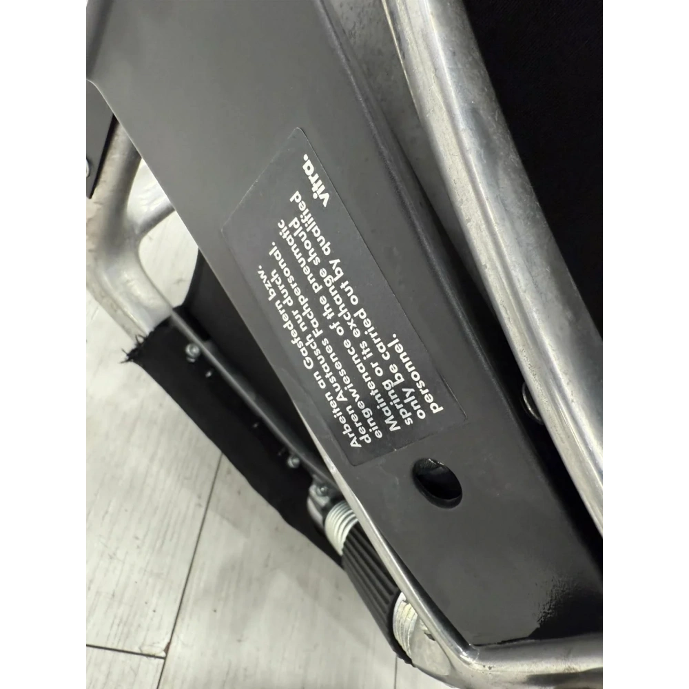 Vitra Meda Fileli Çalışma Koltuğu - M2929