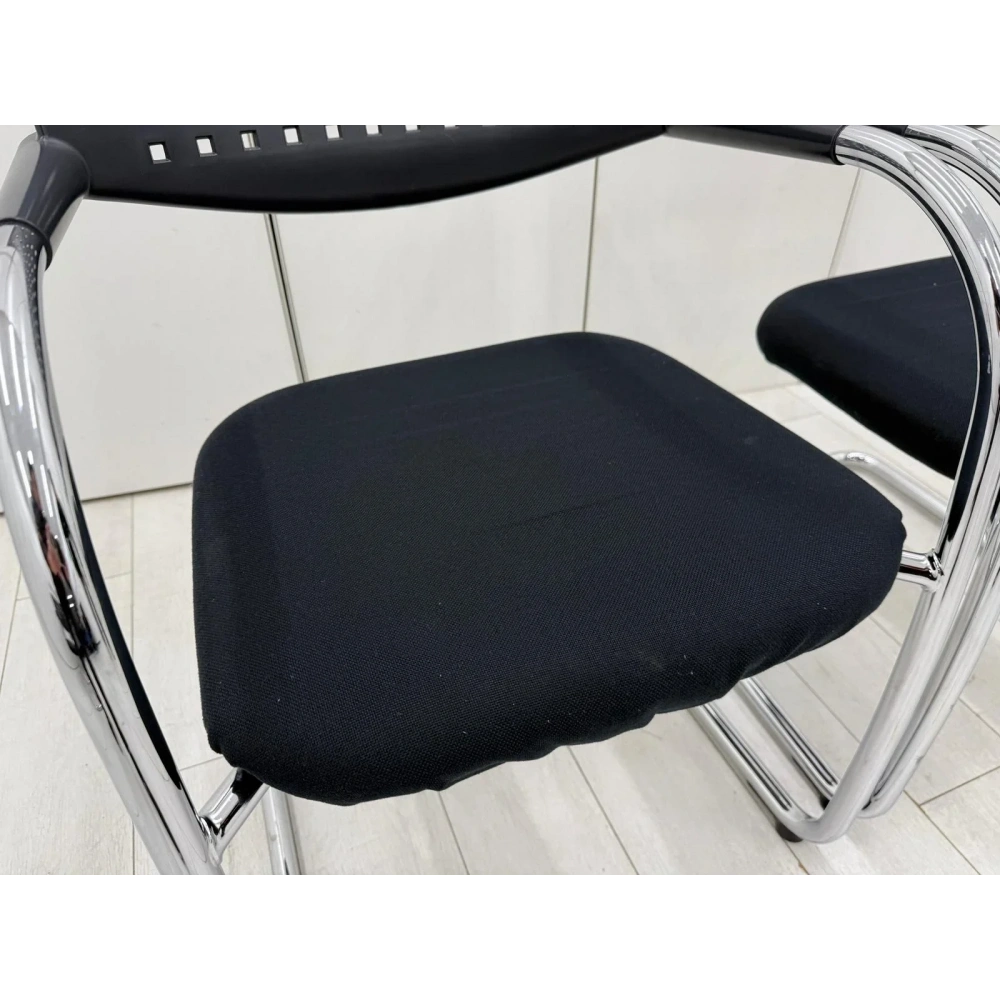 Vitra Visavis Bekleme Koltuğu - M3174