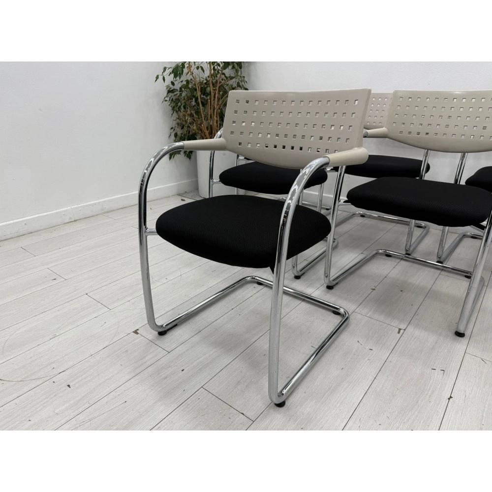 Vitra Visavis Misafir Bekleme Koltuğu