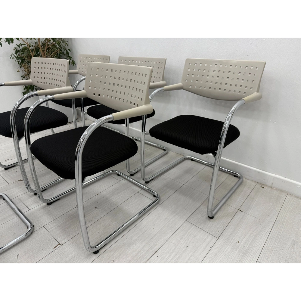 Vitra Visavis Misafir Bekleme Koltuğu