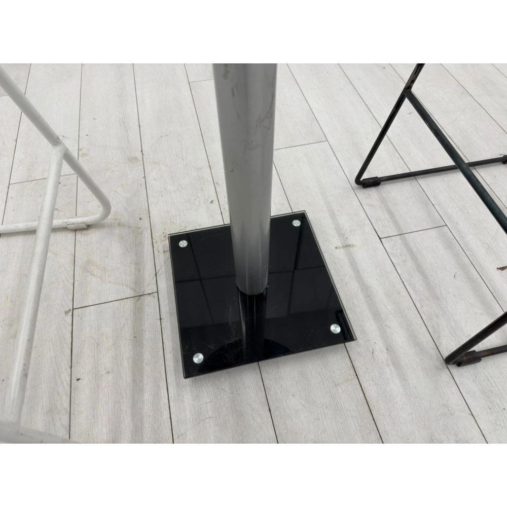 Yüksek Bar Masası Yuvarlak Bar Masası