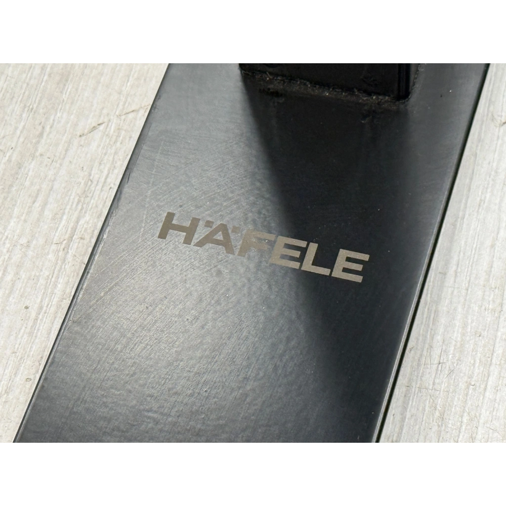 Yükseklik Ayarlı Çalışma Masası