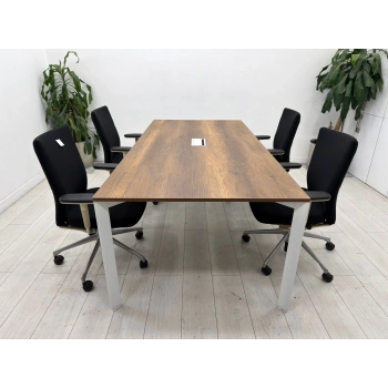 6 Kişilik Toplantı Masası Sunum Masası