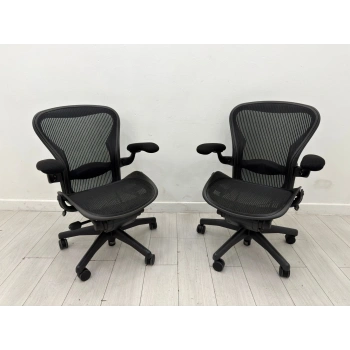 HERMAN MİLLER AERON B SİZE YÖNETİCİ ÇALIŞMA KOLTUĞU
