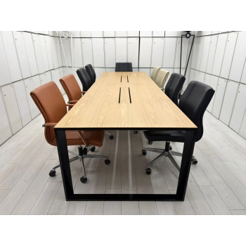 Nurus 8 Kişilik Meşe Kaplama Ofis Toplantı Masası
