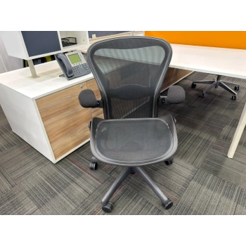 Avantajofis Herman Miller Aeron B Size Yönetici Çalışma Koltuğu