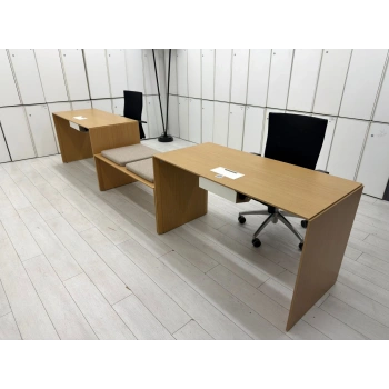 Koleksiyon Danışman Masası Bekleme Alanlı Masa