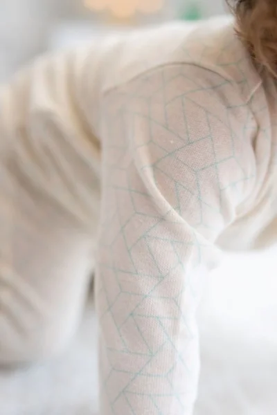 Erkek Bebek Mavi Ekru Desenli %100 Pamuk Uzun Kollu T-Shirt