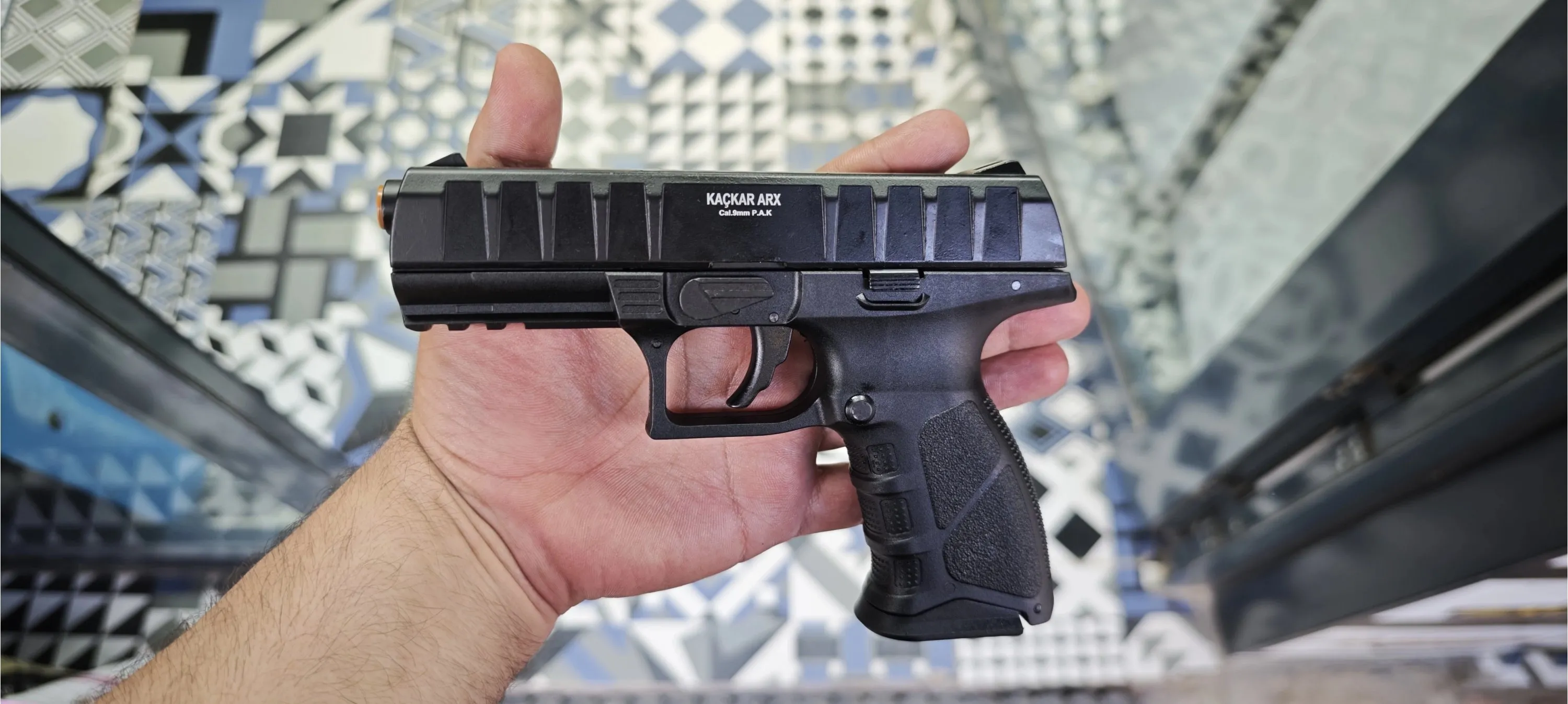 Kaçkar Arx Kurusıkı Ses Tabancası (9 mm P.A.K. - Siyah)