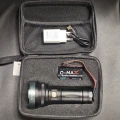 O-Max (Q-Max) PS-3500 40W Profesyonel Uzun Menzilli Avcı El Feneri (4000 Lümen / 7800 mAh)