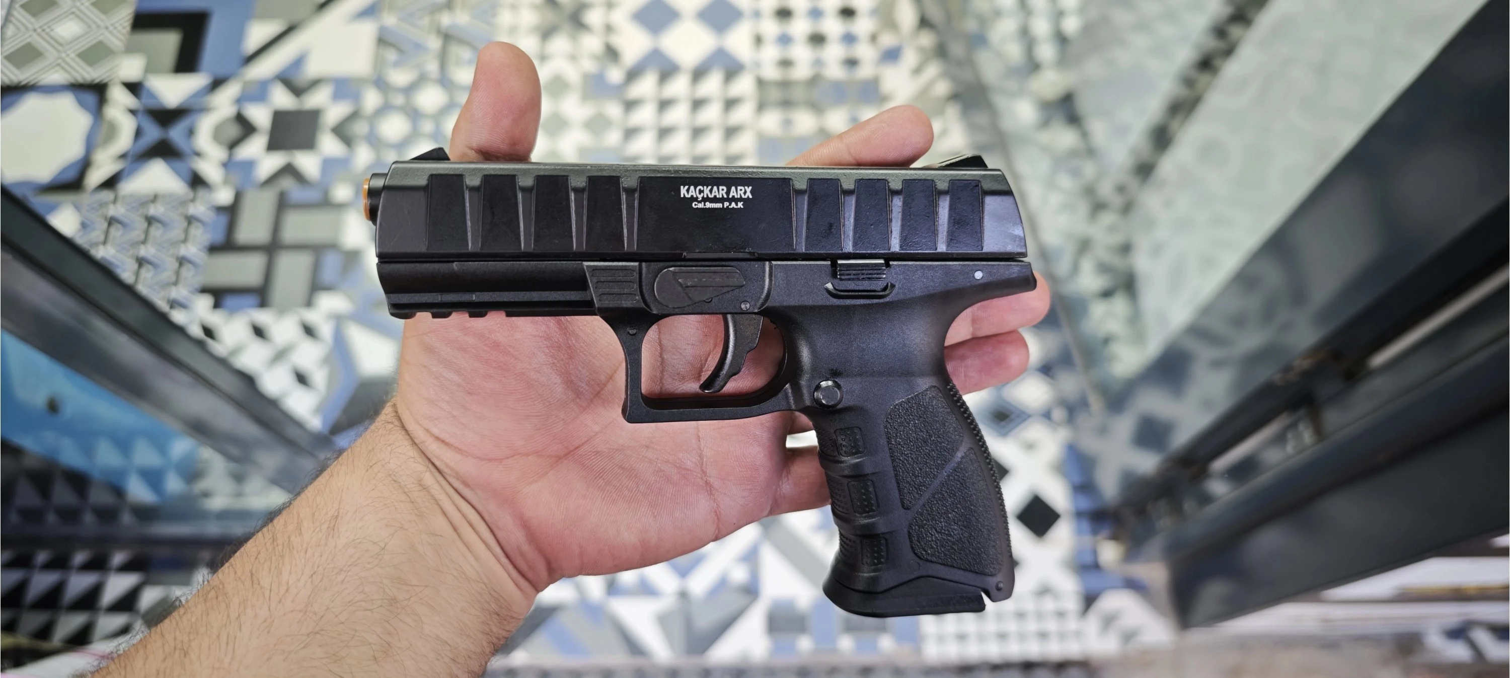 Kaçkar Arx Kurusıkı Ses Tabancası (9 mm P.A.K. - Siyah)