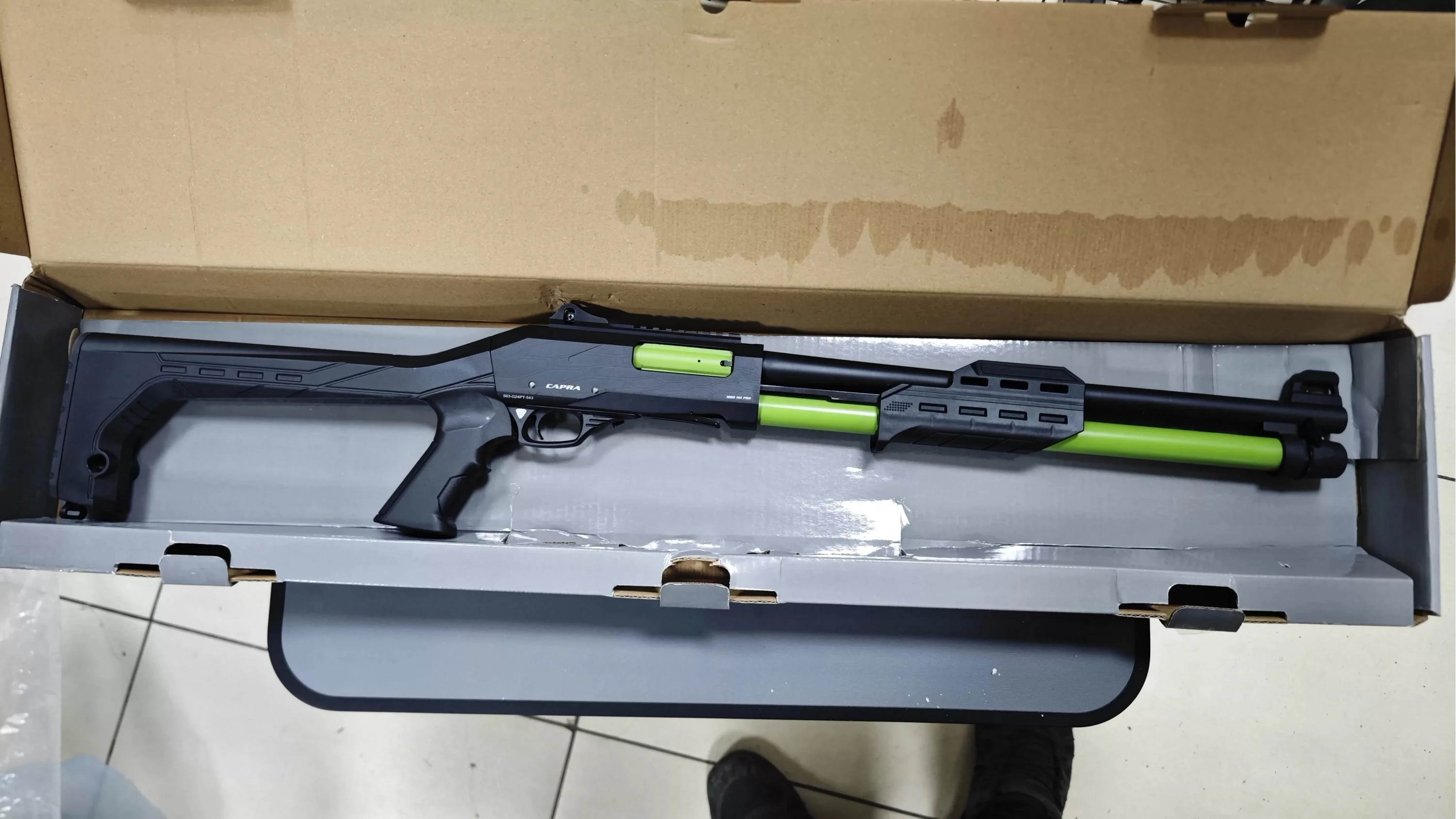 Capra 101 Pro Pompalı Av Tüfeği Yeşil Siyah (12 Cal - 50 cm Slug Namlu - 2.5 kg - 6+1 Şarjör)
