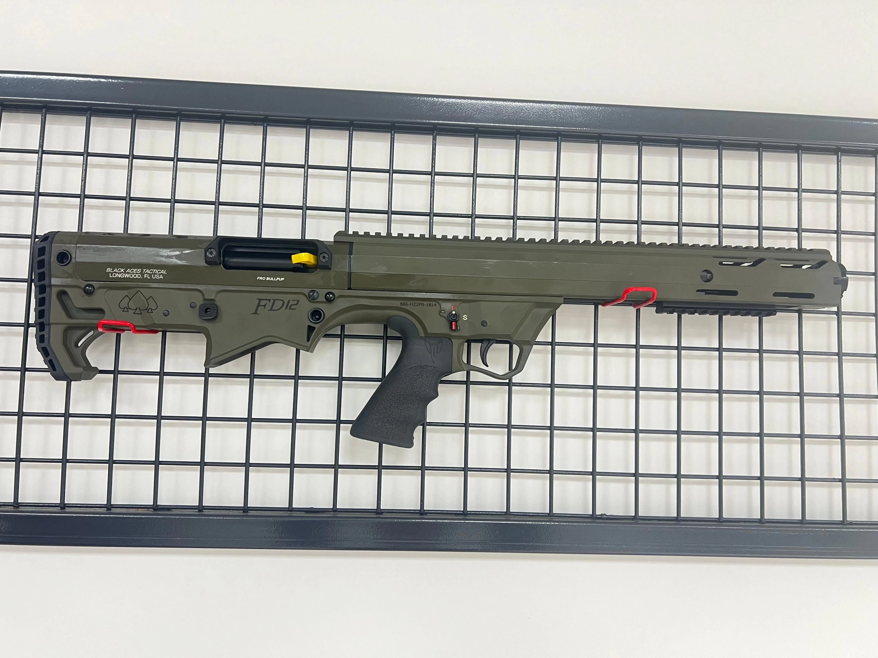 Kariyer FD-12 Bullpup Şarjörlü Pompalı Av Tüfeği - Haki (12 GA - 47 cm Namlu)