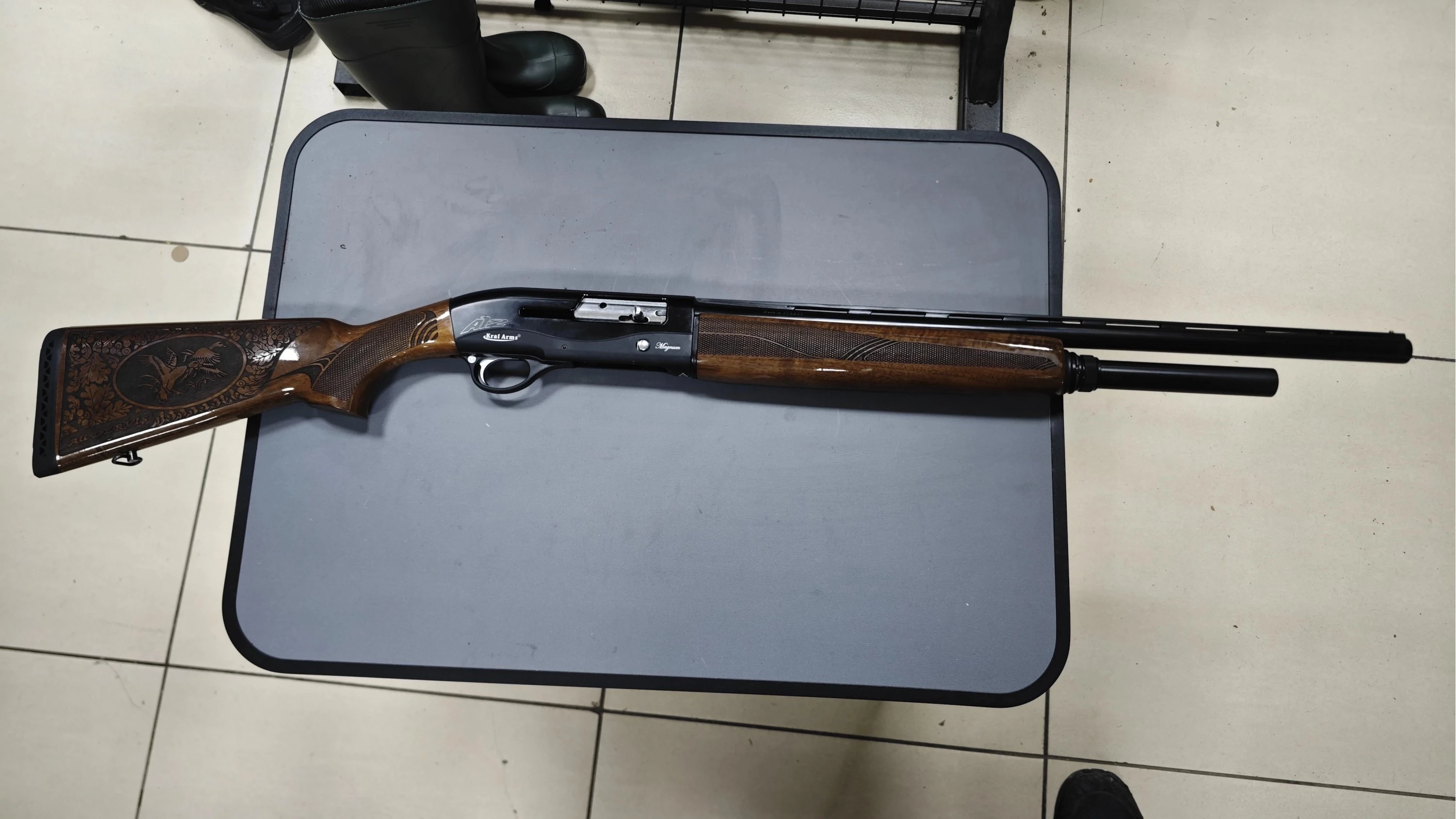 Kral Arms A12 Yarı Otomatik Av Tüfeği (İkinci El - 12 Ga - 76 mm Magnum - 66/71 cm Namlu Seçenekli)