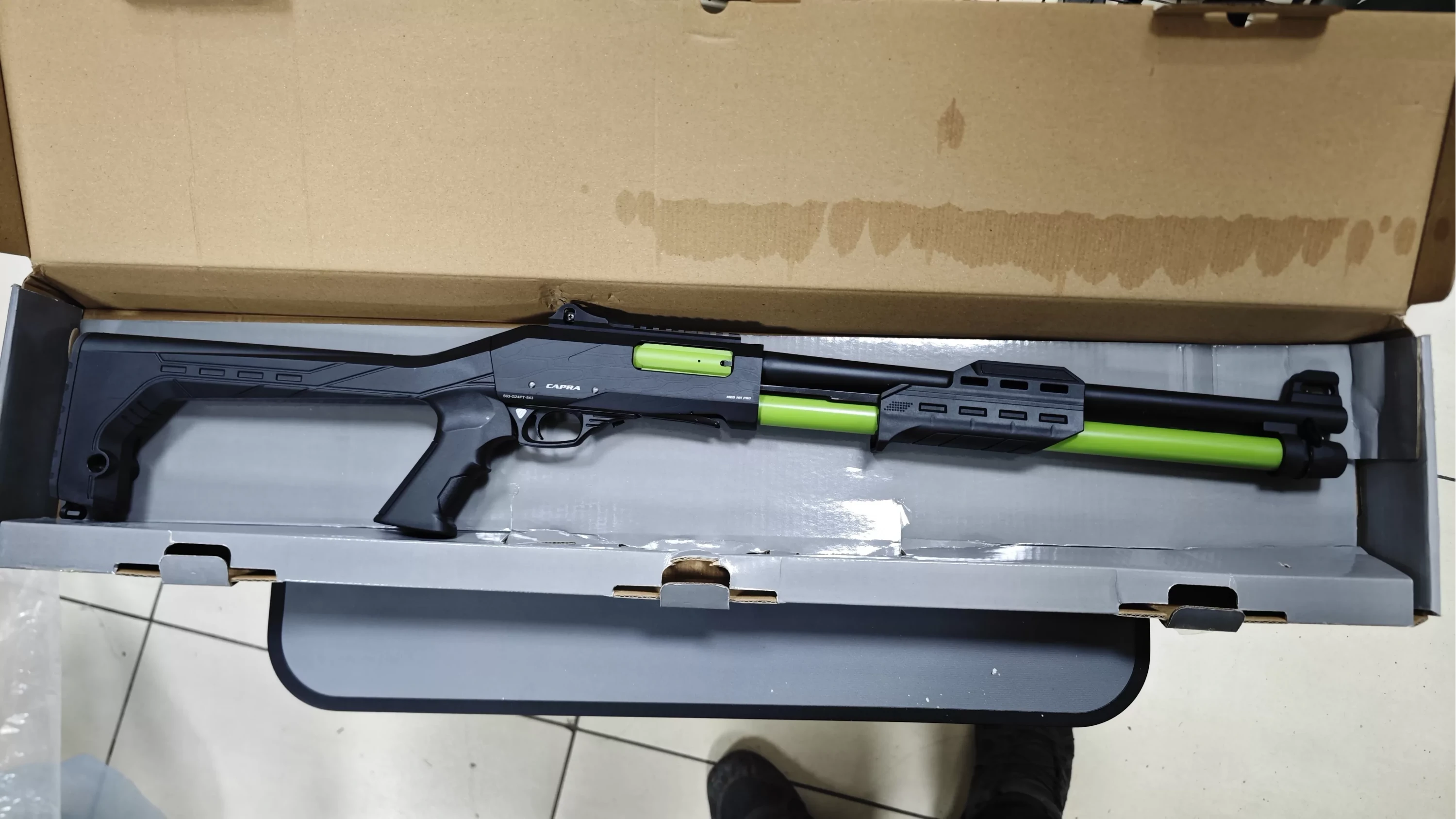 Capra 101 Pro Pompalı Av Tüfeği Yeşil Siyah (12 Cal - 50 cm Slug Namlu - 2.5 kg - 6+1 Şarjör)