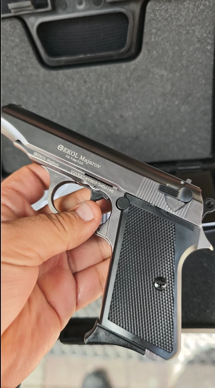 Ekol Majarov Kurusıkı Ses Tabancası Füme (9 mm - Ergonomik Gövde - 816 g - 17 Şarjör Kapasiteli)