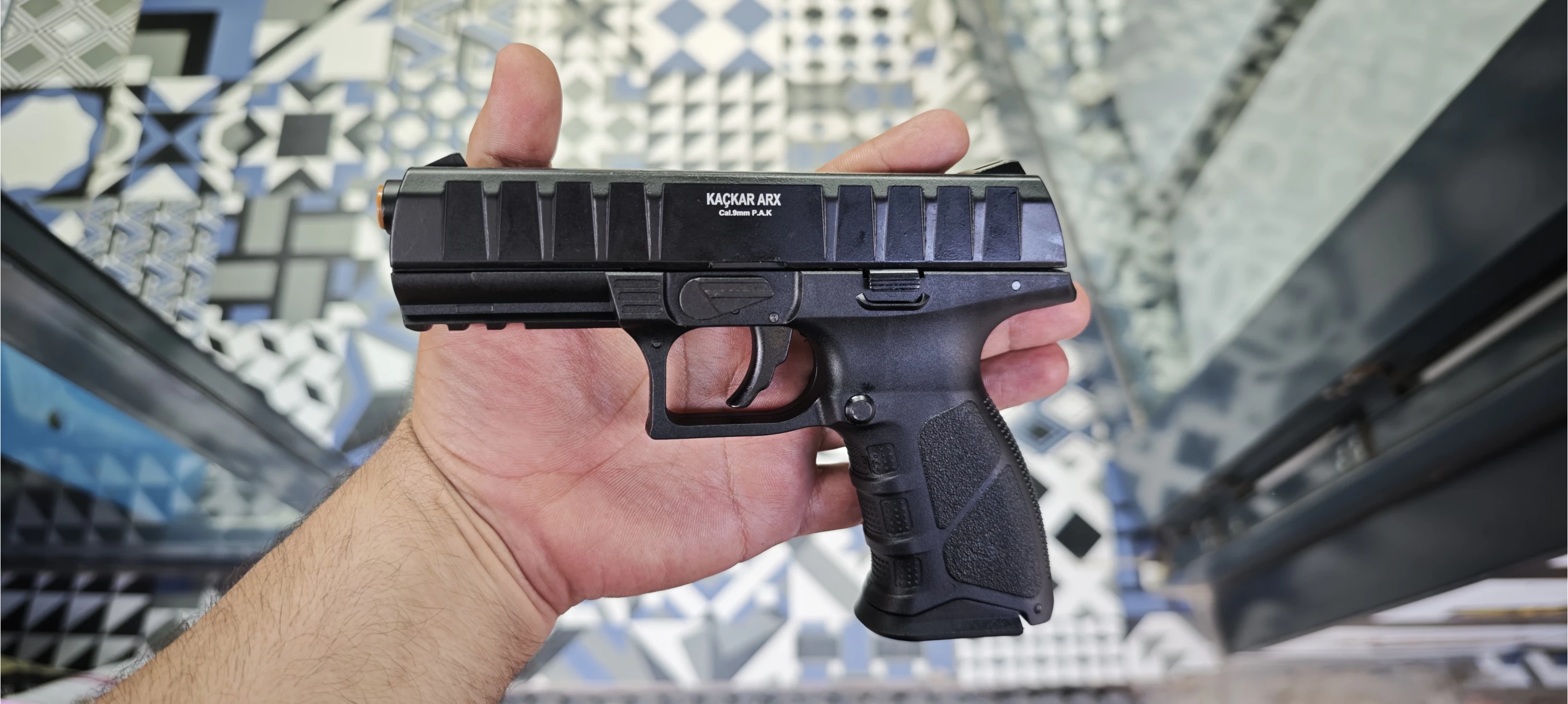 Kaçkar Arx Kurusıkı Ses Tabancası (9 mm P.A.K. - Siyah)