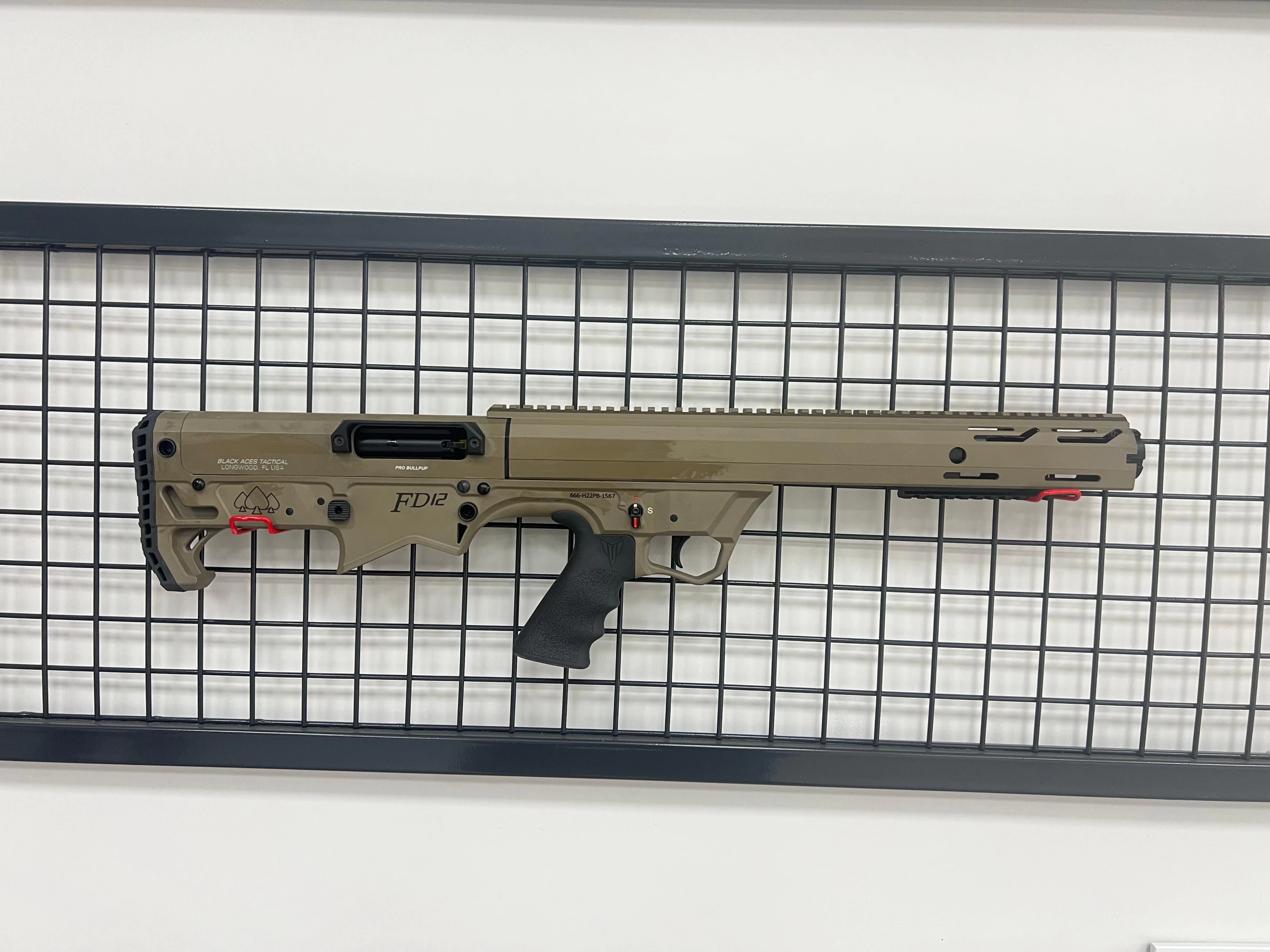 Kariyer FD-12 Bullpup Şarjörlü Pompalı Av Tüfeği - Çöl Rengi (12 GA - 47 cm Namlu)