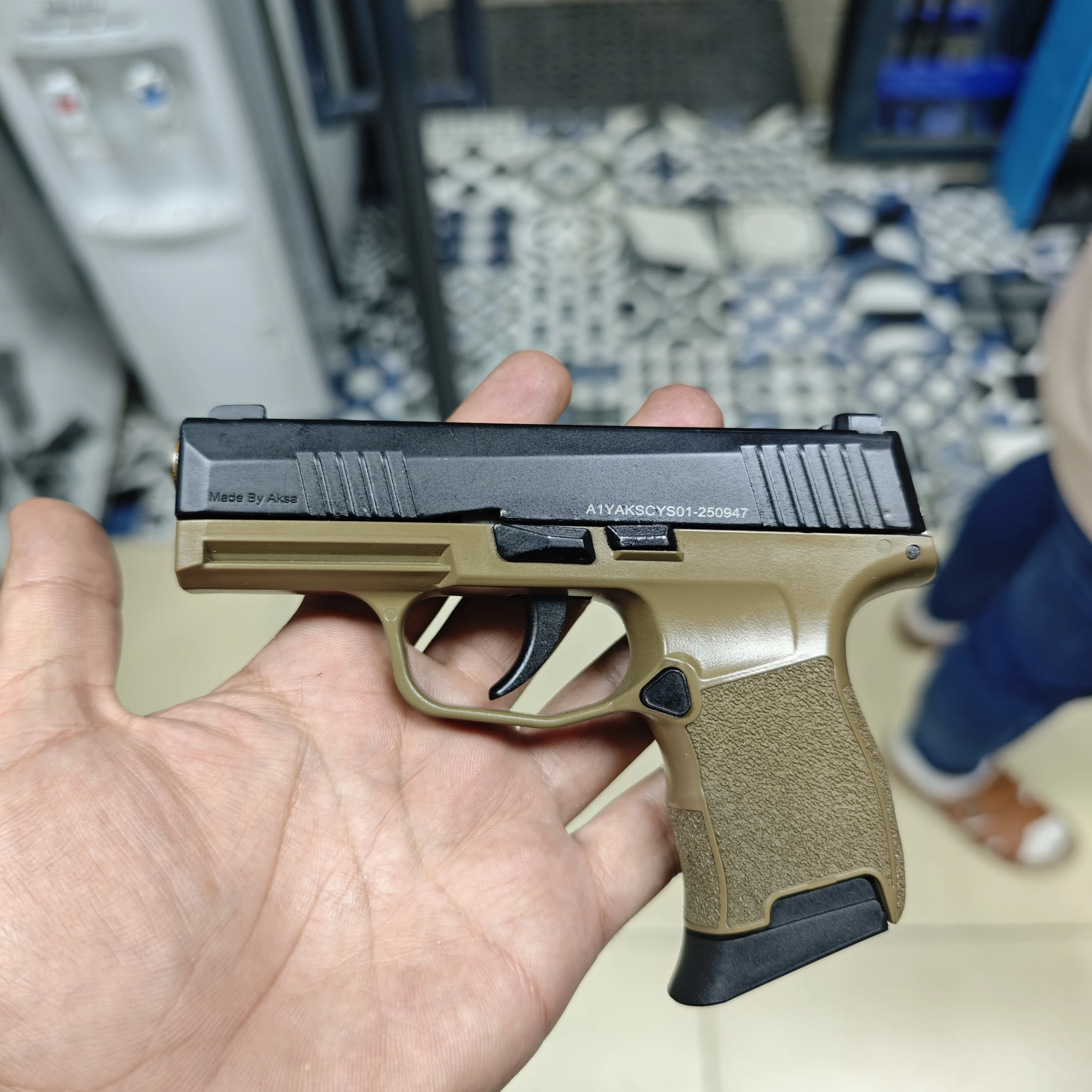 Aksa AK21 Kurusıkı Ses Tabancası (9mm P.A.K) - Siyah / Çöl Rengi (AK21/CC-01)