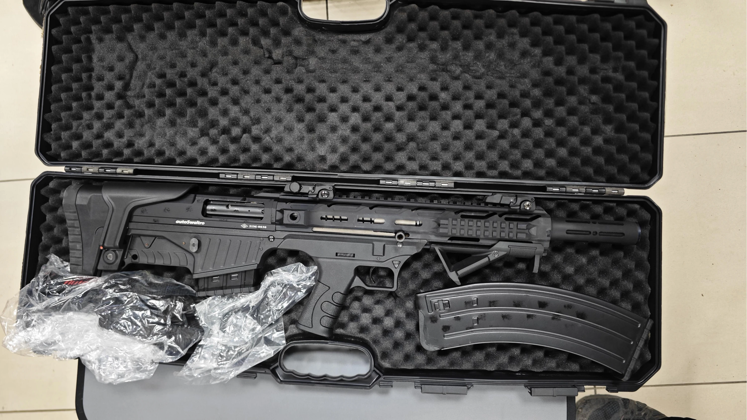 Auto5 Waltro Bullpup Şarjörlü Yarı Otomatik Av Tüfeği Carrera B100 (12 GA - 47 cm Namlu - 7075 Alüminyum Gövde)