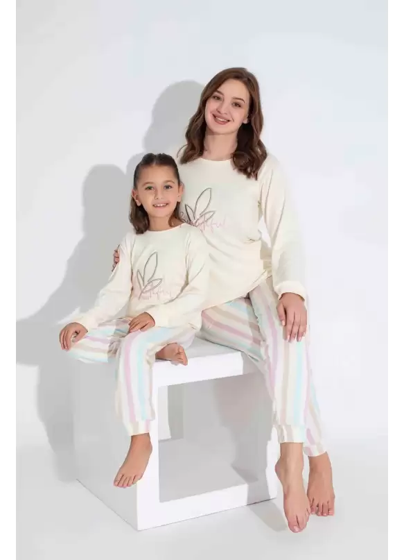Ekru Çizgi Desen Çoçuk Pijama Takımı