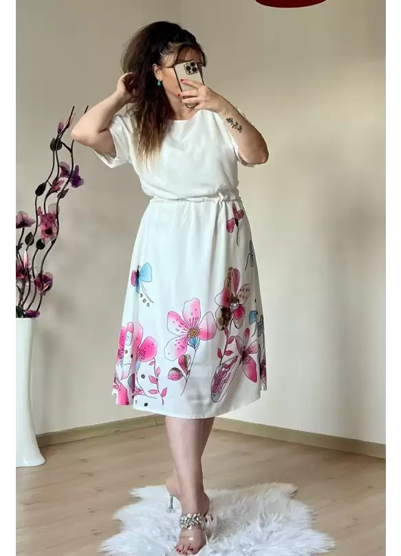Eteği Çiçekli Beyaz Elbise