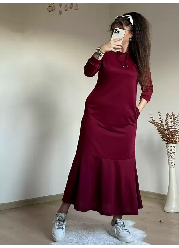 Kapusonlu Etek Fırfırlı Elbise Bordo