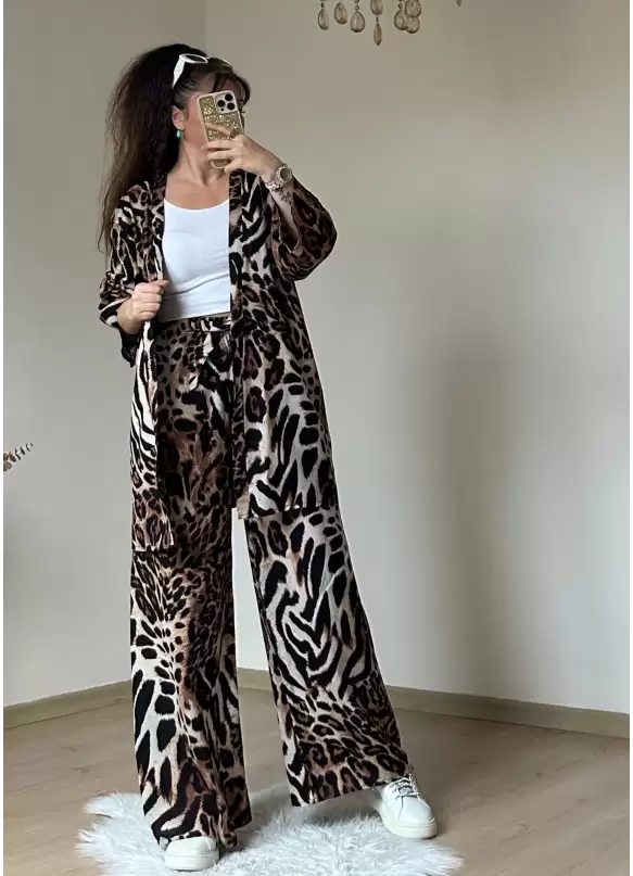 Leopar Desen Dokuma Viskon Kimono Takım
