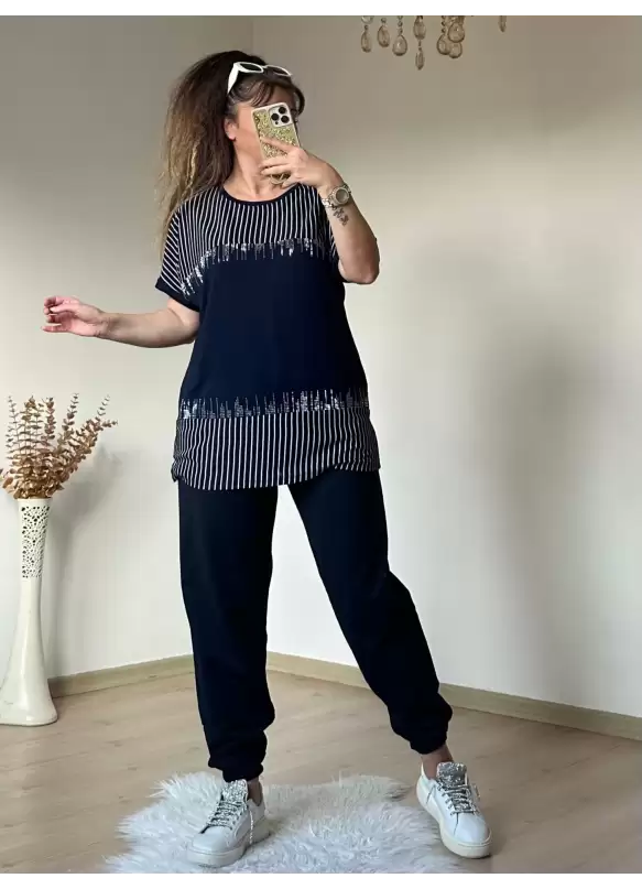Ön Çizgili Taşlı Takım