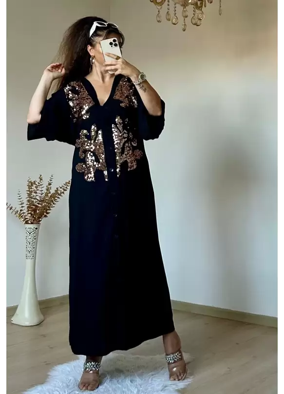 Pul Detaylı Gömlek Elbise