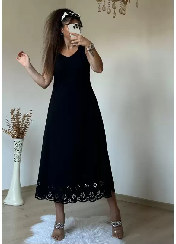 Sıfır Kol Etek Ucu Desenli Elbise Siyah