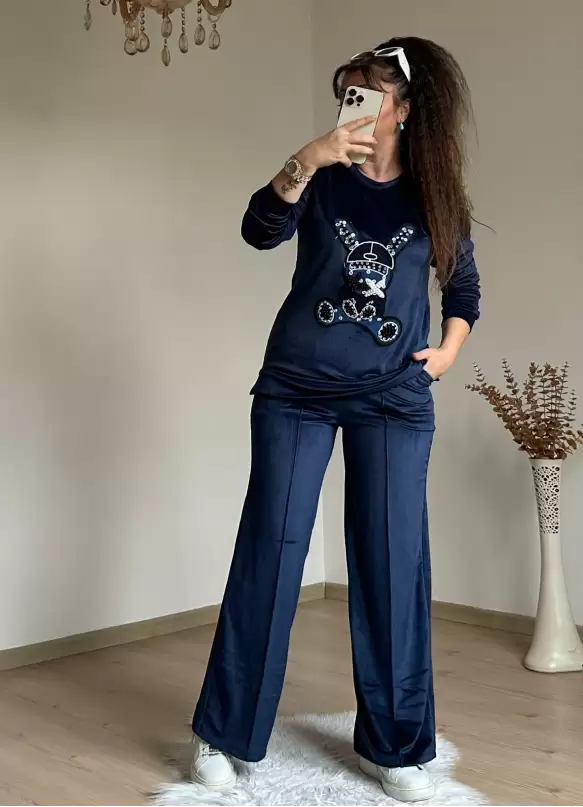 Taşlı Tavşan Kadıfe Takım Lacivert