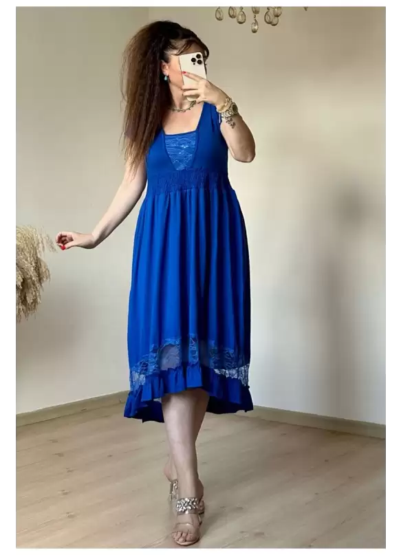 Tül Detaylı Mavi Elbise