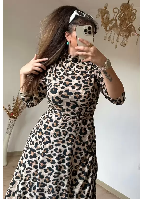 Yan Büzgülü Leopar Elbise