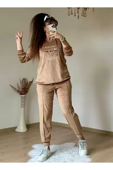 Ayıcık Taşlı Kadıfe Takım Camel