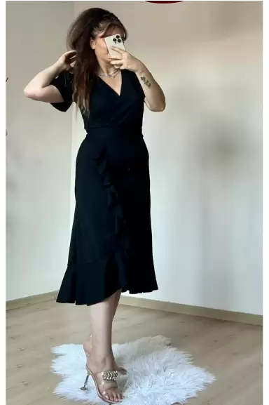 Balon Kol Fırfırlı Siyah Elbıse