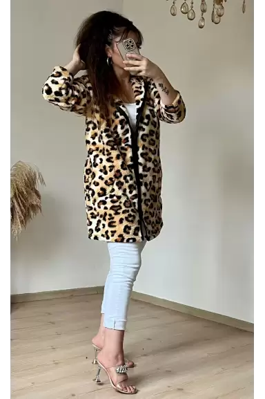 Kapuşonlu Leopar Peluş Hırka