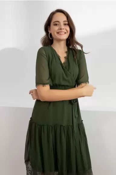 Kısa Kol Etek Ucu Güpürlü Elbise -HAKİ