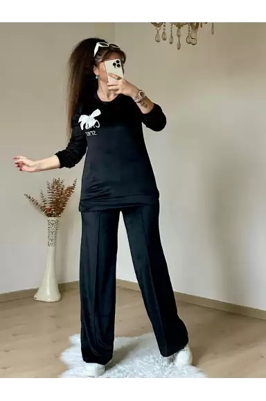 Kurdela Detaylı Siyah Kadıfe Takım