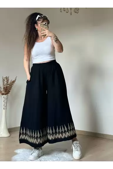 Nakışlı Pantalon Etek Siyah