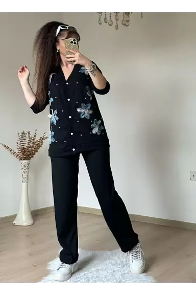 Ön Çiçekli Takım