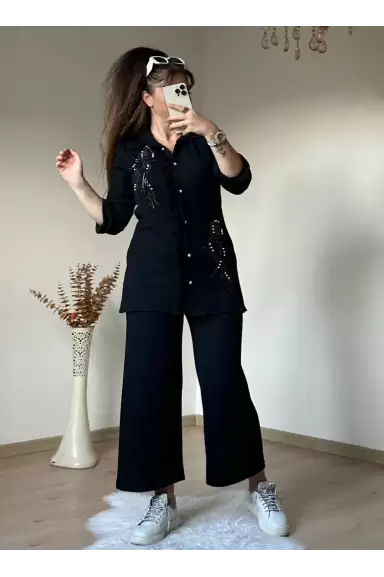 Ön Fırfırlı Taşlı Takım Siyah
