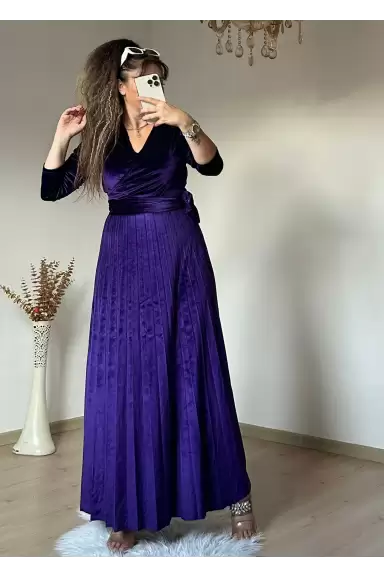 Uzun Pileli Kadife Elbise Mor